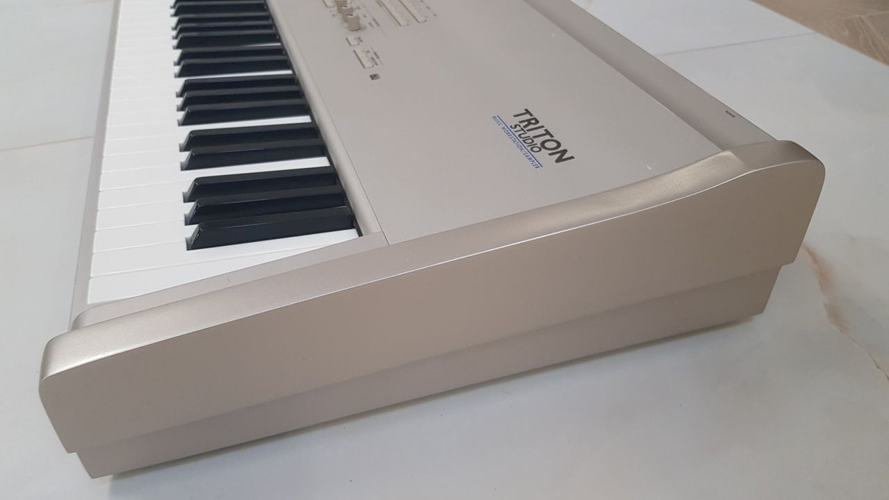 Korg Triton Studio 88