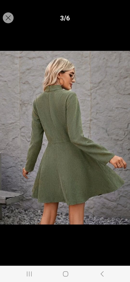 Nowa sukienka zielona velvet sztruksowa prążkowana z długim rękawem 36