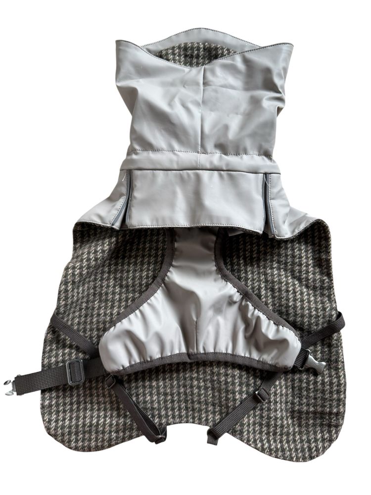 Płaszcz Basic 25cm