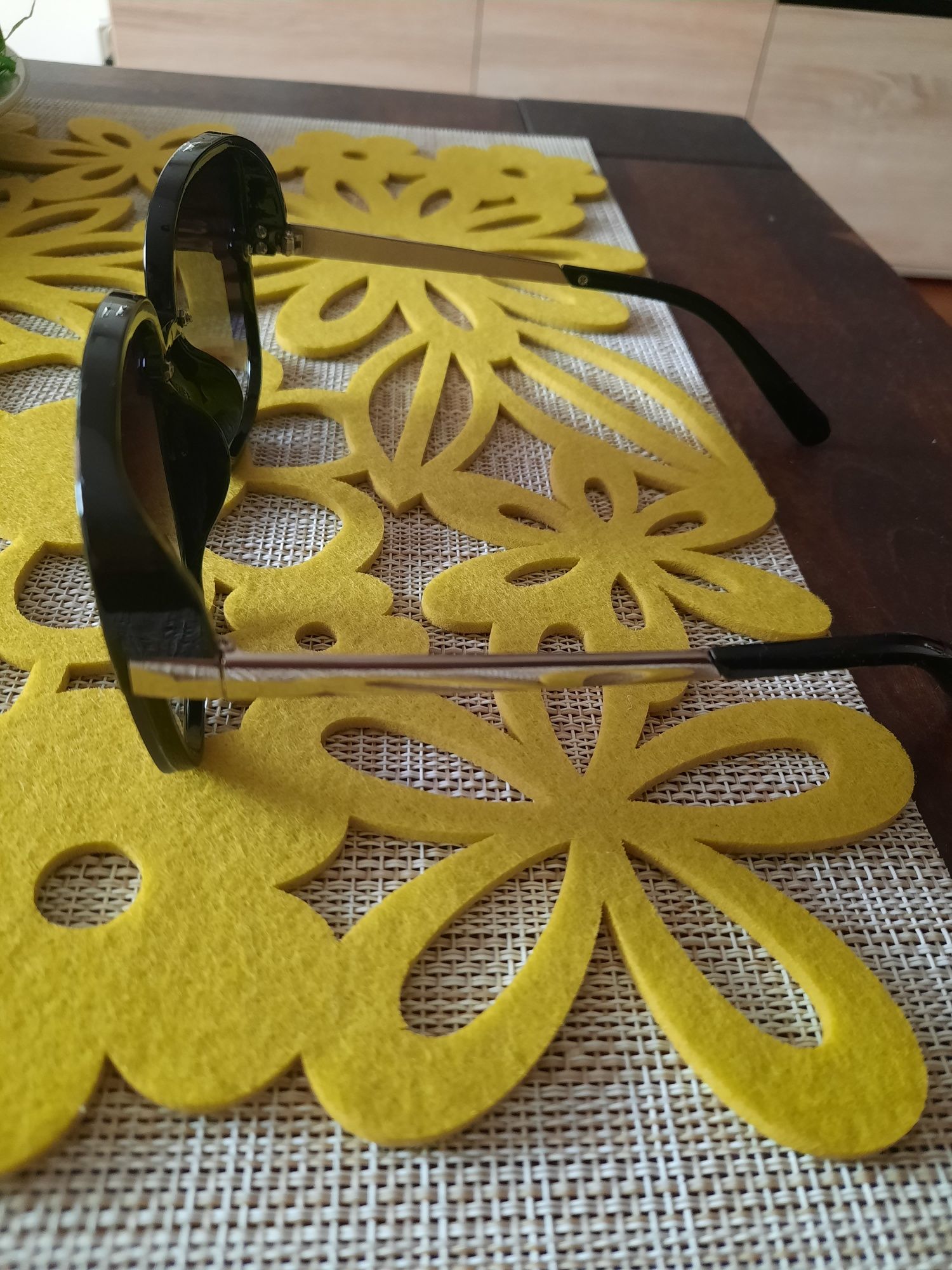 Okulary przeciwsłoneczne Nowe