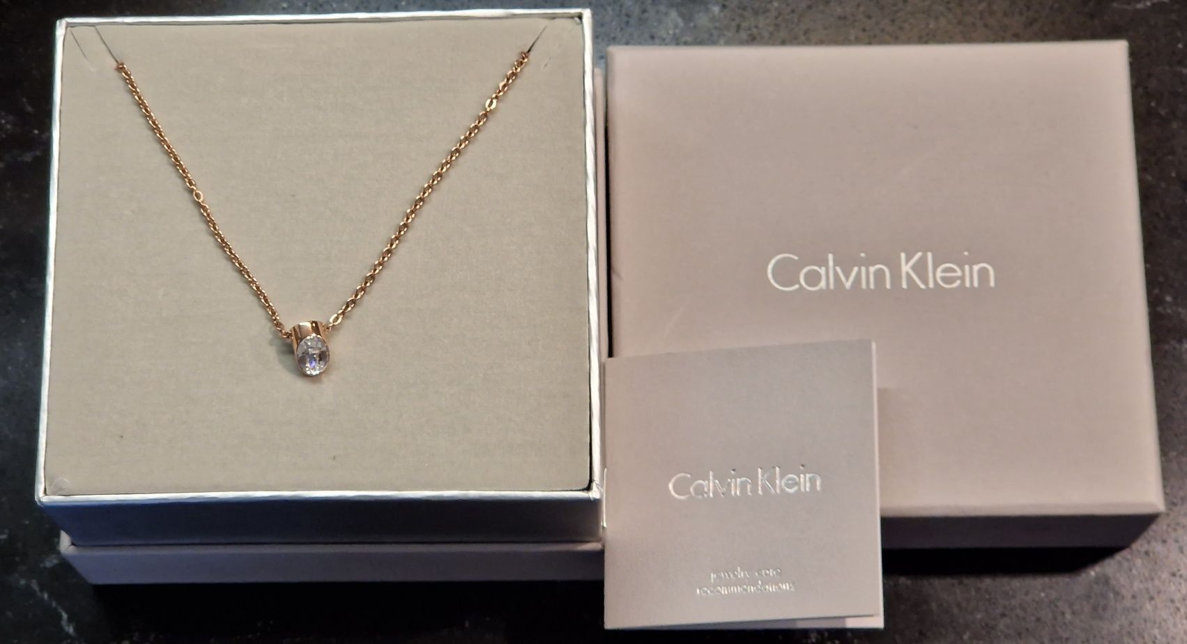 Nowy bez metki naszyjnik oryginalny Calvin Klein swarovski kamień