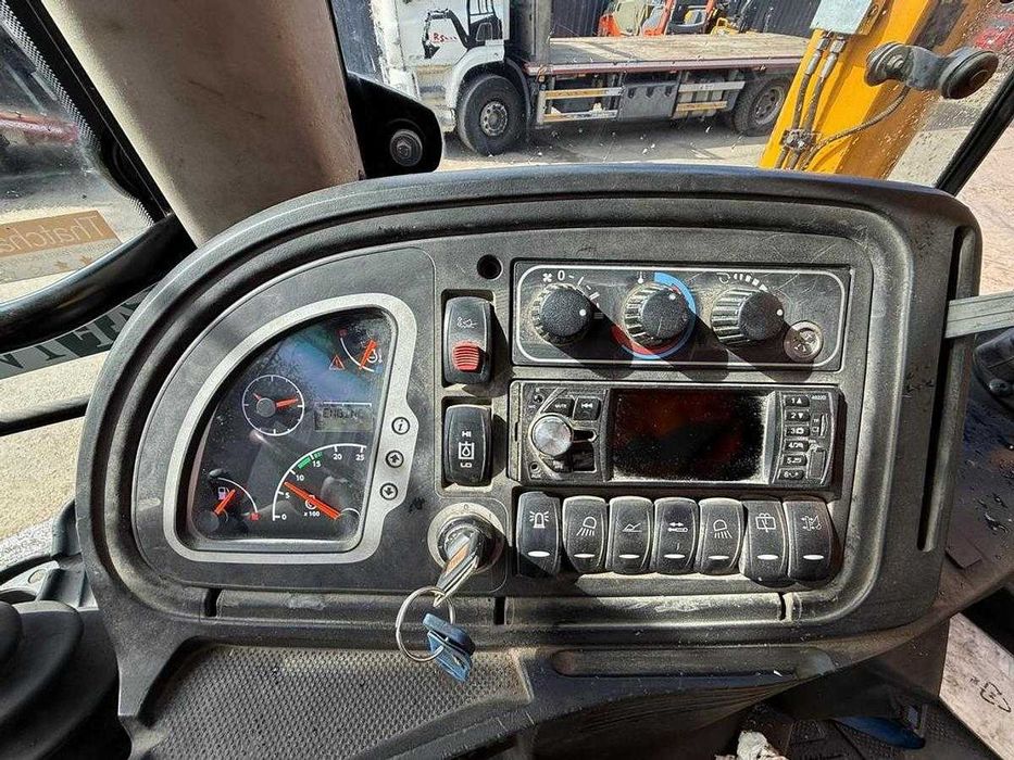 Продаж ТЕРМІНОВИЙ Екскаватор-навантажувач JCB 5CX Wastemaster Продаж!