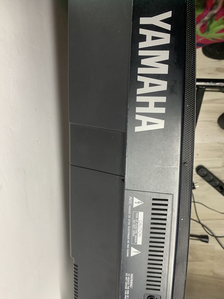 Keyboard Yamaha.  Psr.  7000