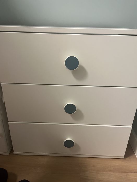 Zestaw mebli Ikea, szafa i 2komody