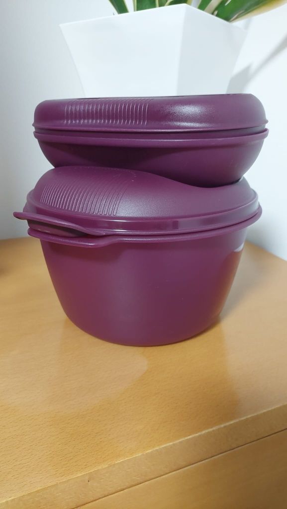 1 Micro Delícia Oval tupperware