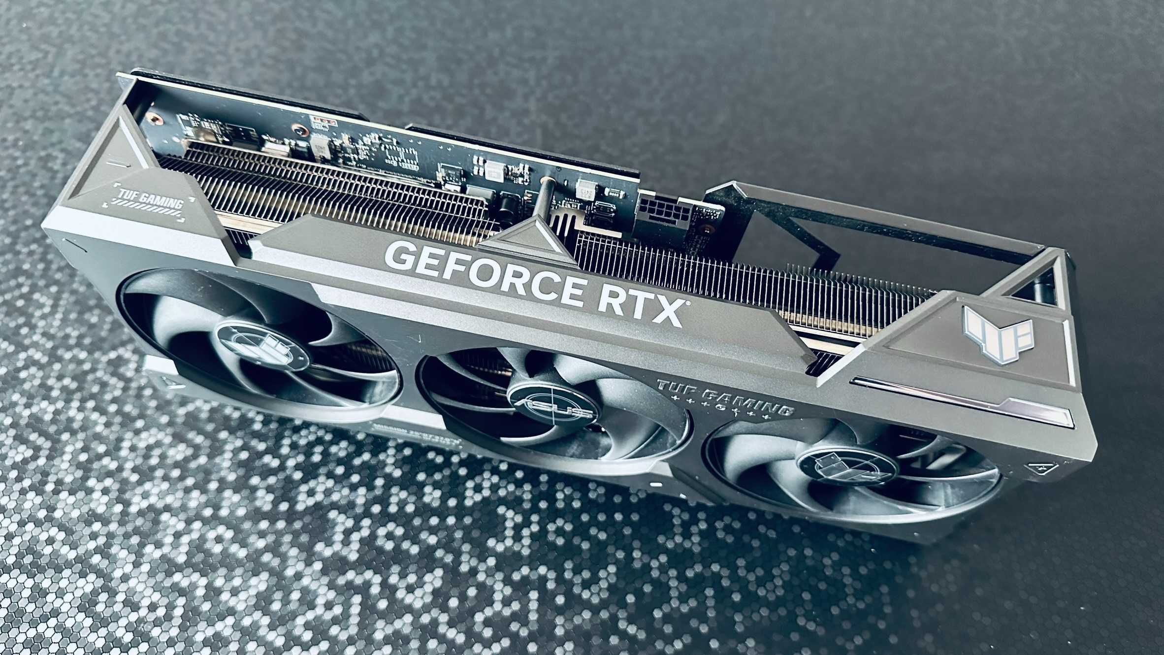 ASUS TUF Gaming GeForce RTX 4090 OC Edition 24GB GDDR6X