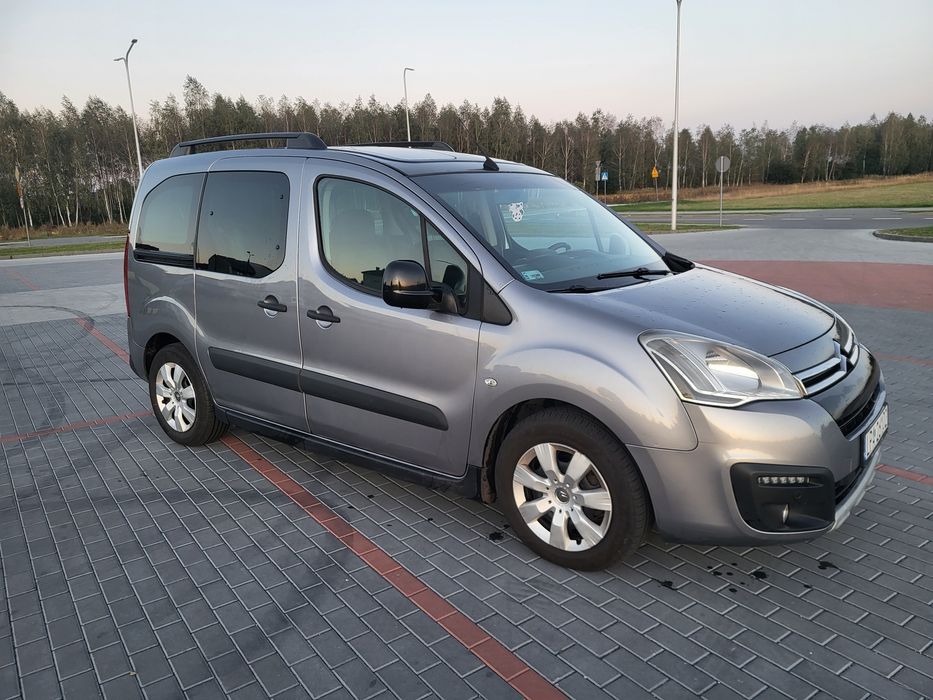 Citroen Berlingo multispace 2016r bogato wyposażone 6-biegów 1.6hdi !!