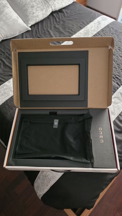 HP OMEN 16" Ryzen9 32GB RX6600M Potência Máxima para Gamers Criadores