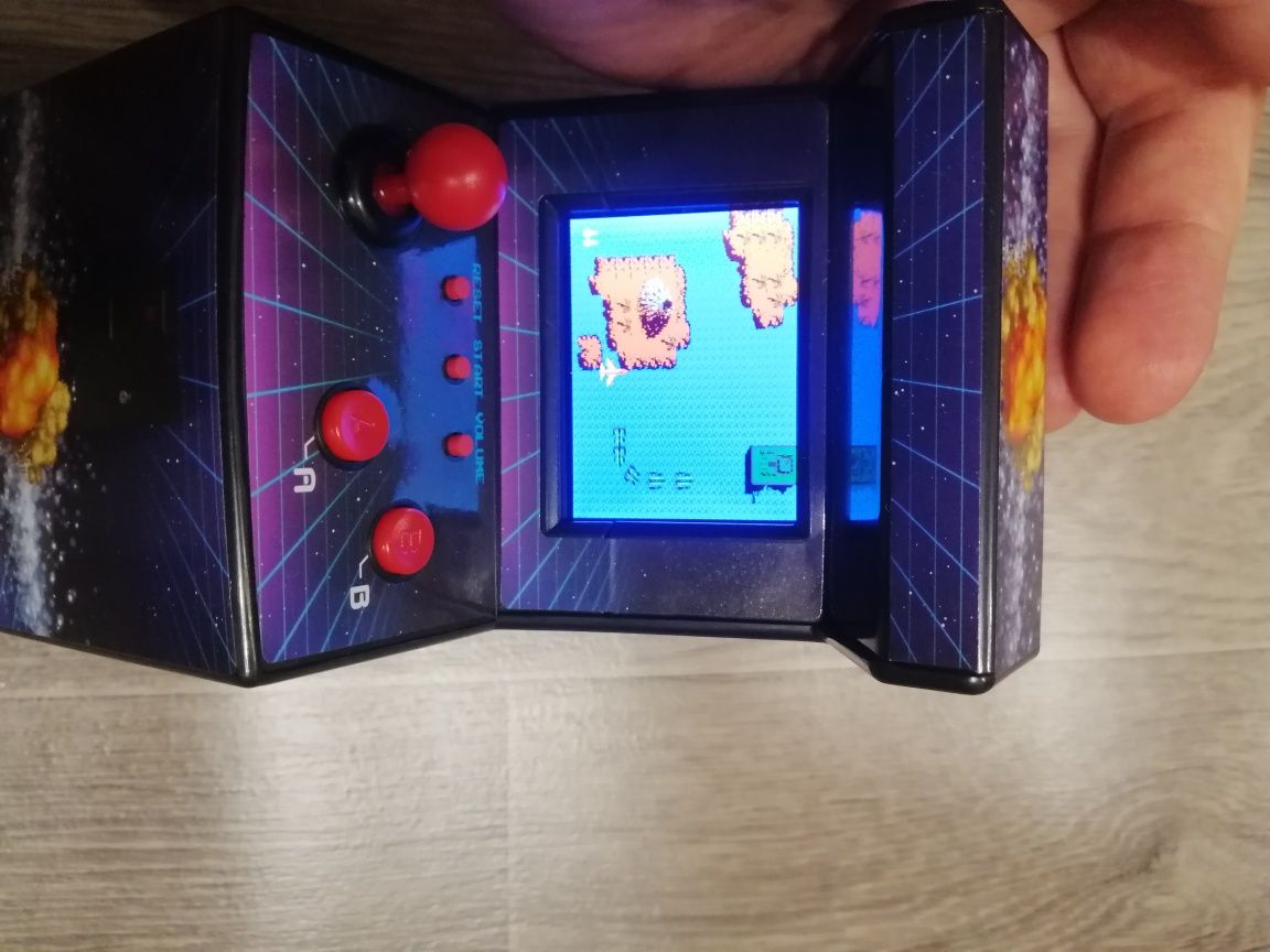 Игрушка. Игровая приставка, ретро автомат.Mini arcade machine.Оригинал