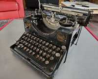 Maszyna do pisania Urania niemiecka