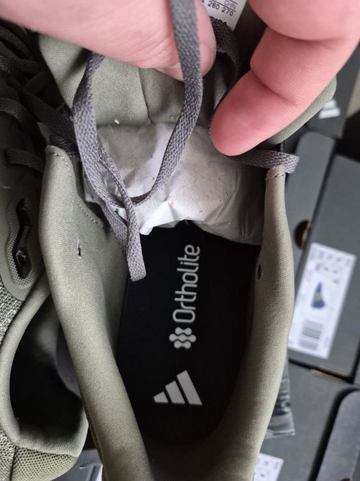 ДЕШЕВО! Продам кросівки літні Adidas Runfalcon 5 р.42.5 (27см) олива