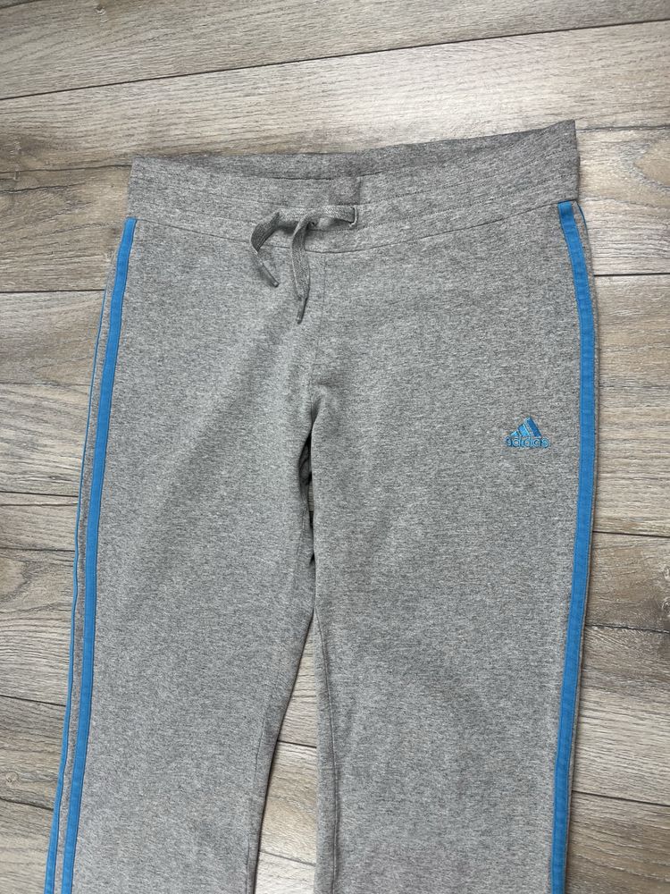 Szare spodnie dresowe damskie Adidas rozmiar S fit M dresy sportowe