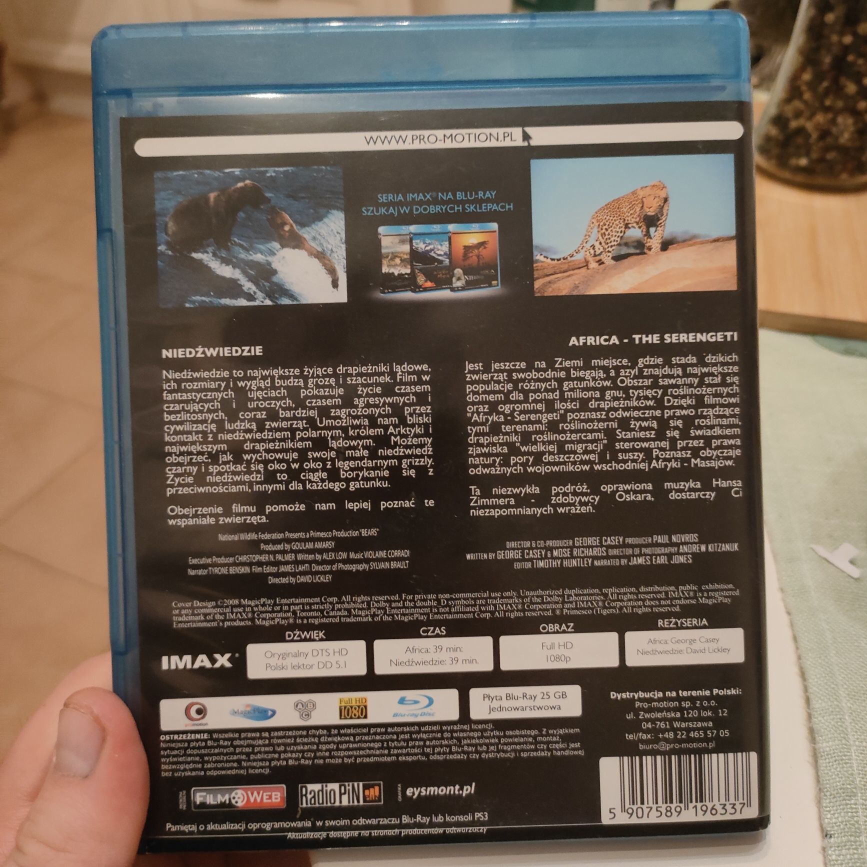 Film ma Blu-Ray Full HD - Afryka , Niedźwiedzie