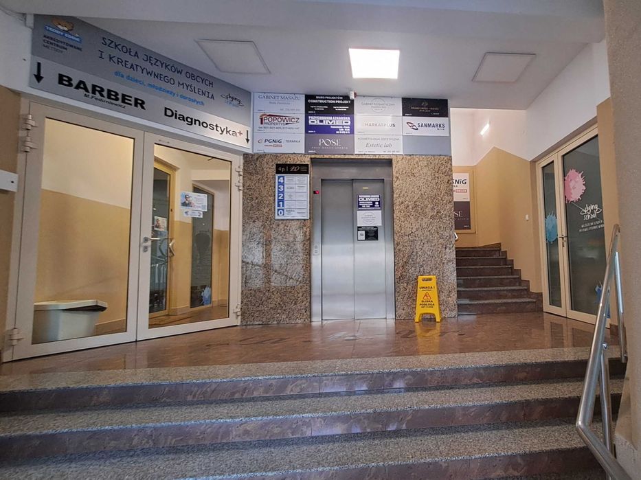 WYNAJMĘ - Lokal handlowo-usługowy, biuro
