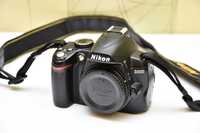 Nikon D3000 body