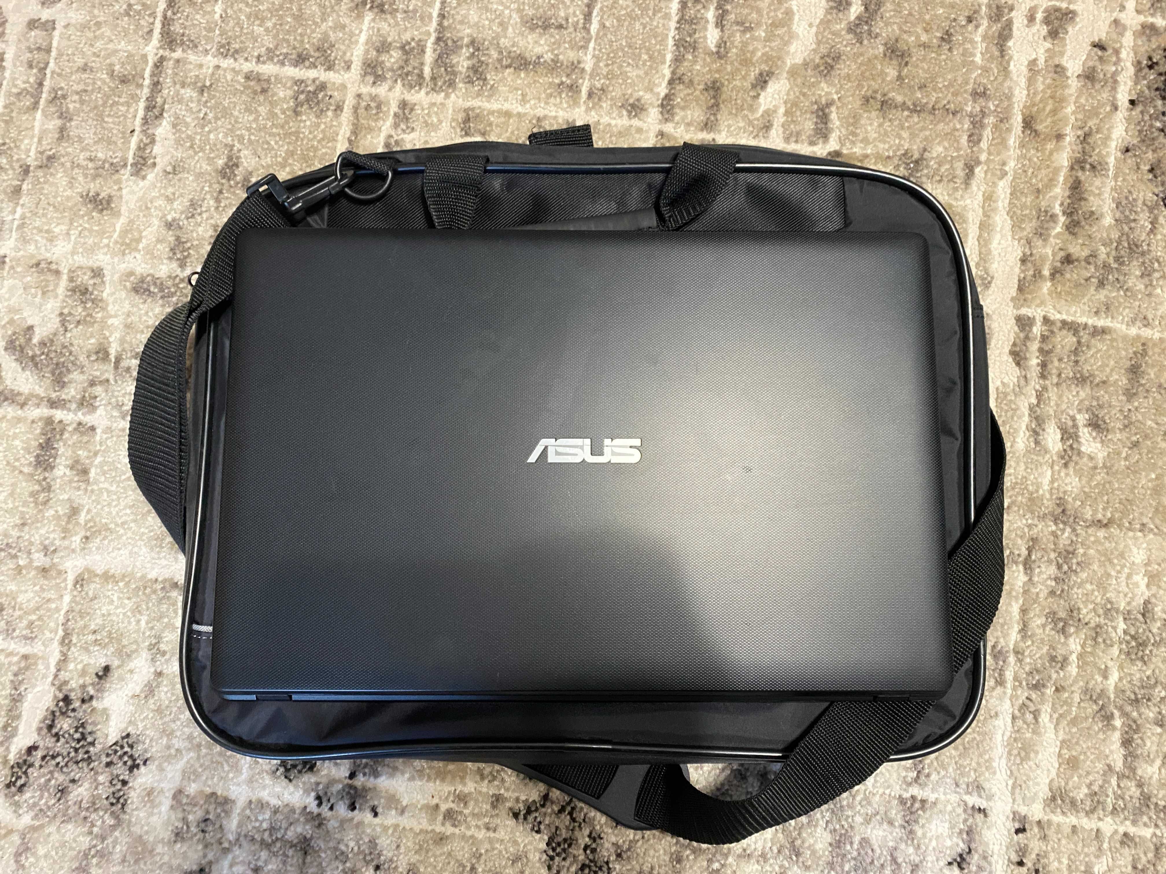 Ноутбук ASUS D550C