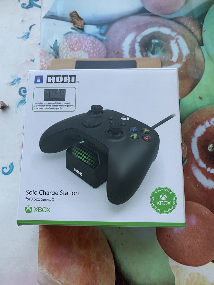 Hori Solo Charge Station Xbox Series X/S (AB09-001U)