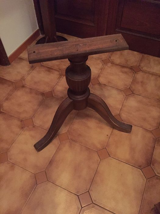 Pé de madeira macica base de mesa