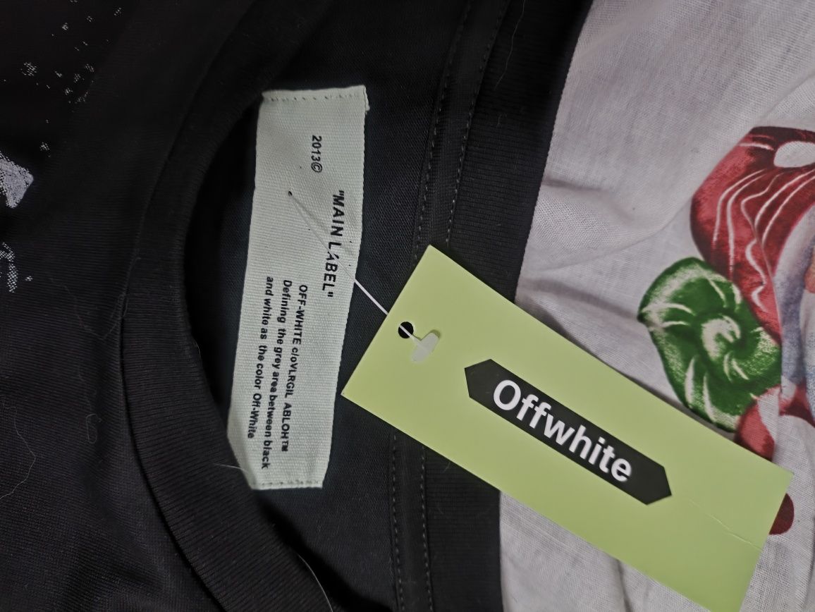 Off-white Galaxy t-shirt