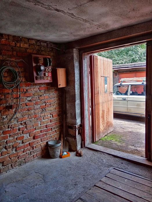 Продам капитальный гараж. Р-н Диагональной