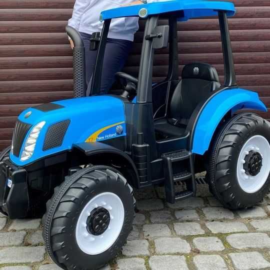 Traktor Z Przyczepą T37 new Holland