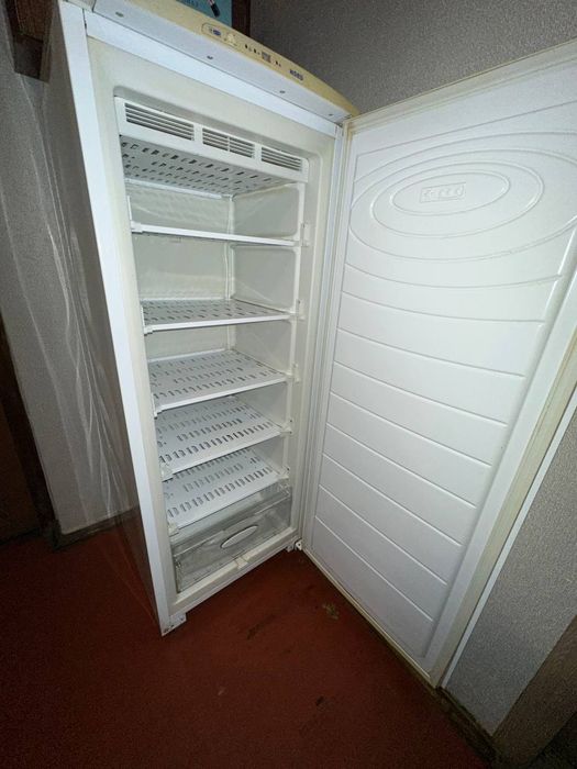 Морозильная камера (холодильник)