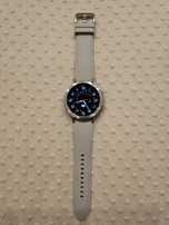 Galaxy Watch 4 Classic 46mm (bateria e ecrã novos)