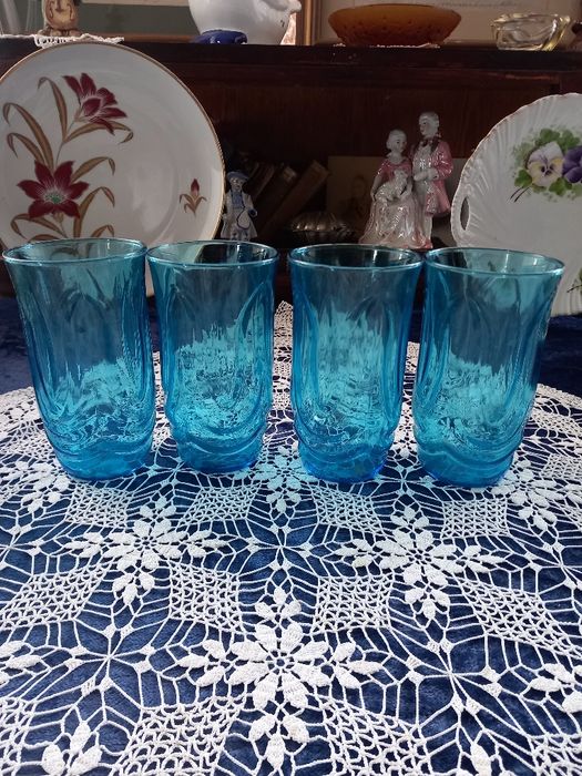 Szklanki do napojów