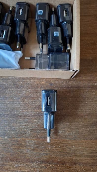 Адаптер Liitokala ETA-U90EWE 2A, автомобільний адаптер 12В Liitokala