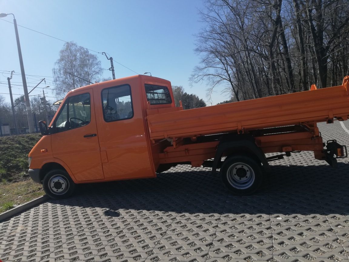 Sprzedam OBORNIK i KOMPOST oraz ZIEMIĘ CZYSTĄ - możliwy transport.