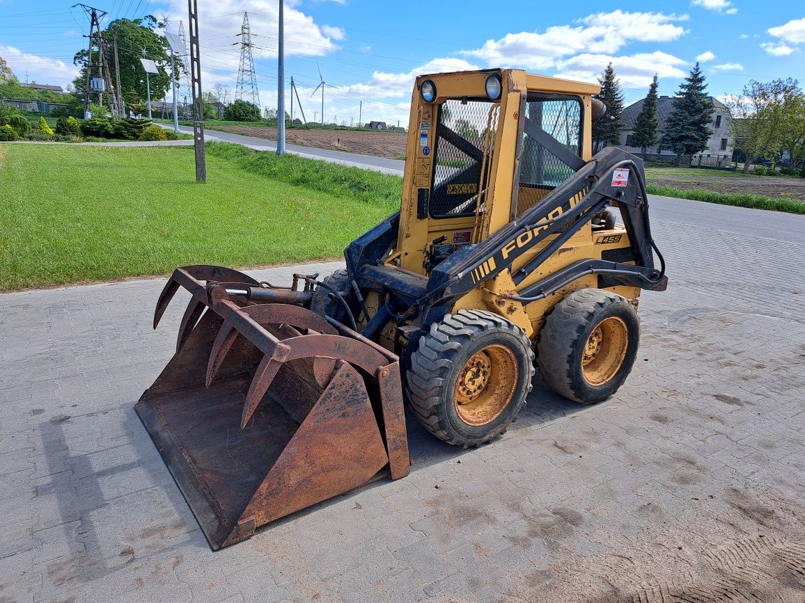 Mini ładowarka New Holland Ford L455 Bobcat