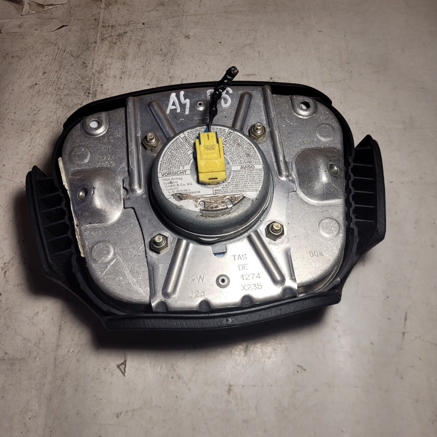 Подушка безпеки руля  Airbag Audi A4 B5