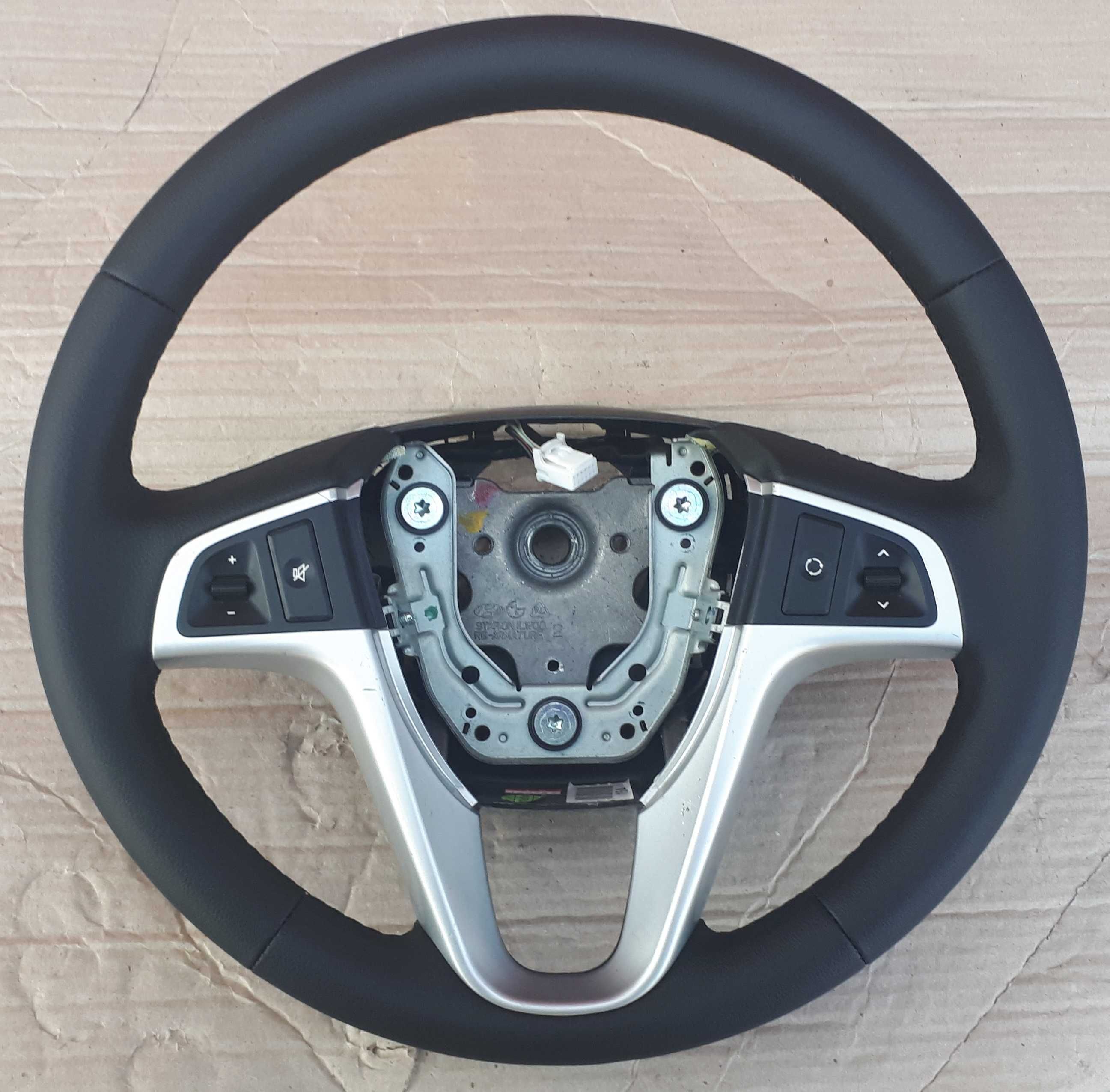Перетяжка Руля Hyundai Accent , Getz , Elantra Santa Fe  Sonata Tucson