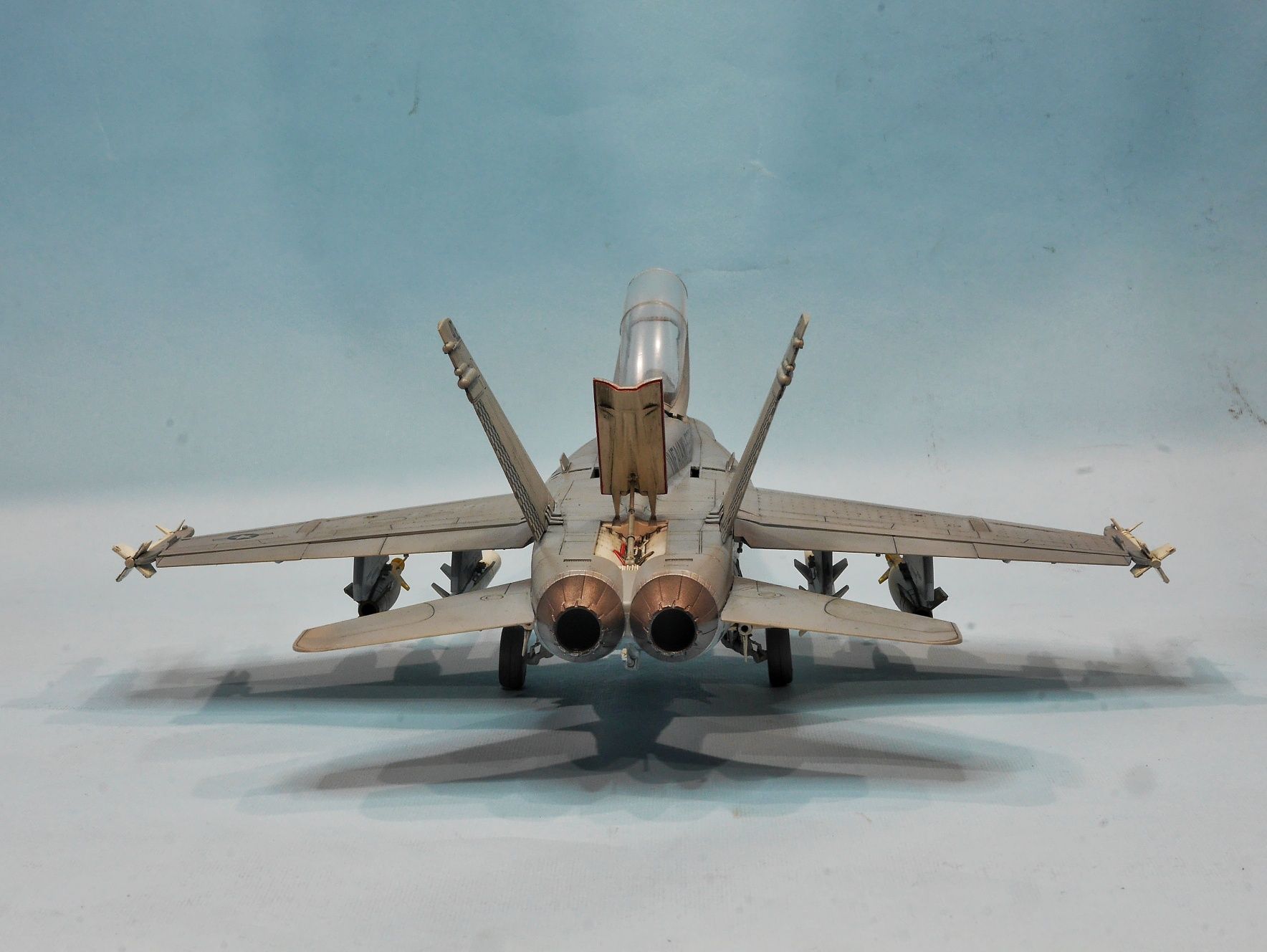 Сборная модель самолёта F/A 18D Hornet масштаб 1/48
