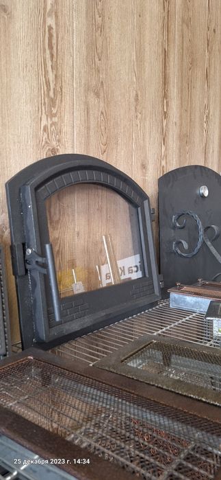 Дверці для печі,каміна ,камінопечі,чугунні зі склом Дверцы каминные .