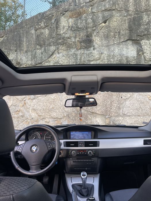 BMW E91 318d LCI