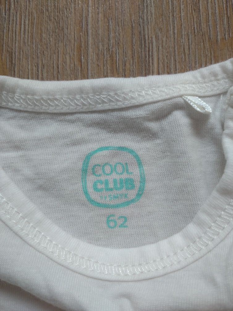 Body firmy Cool Club.