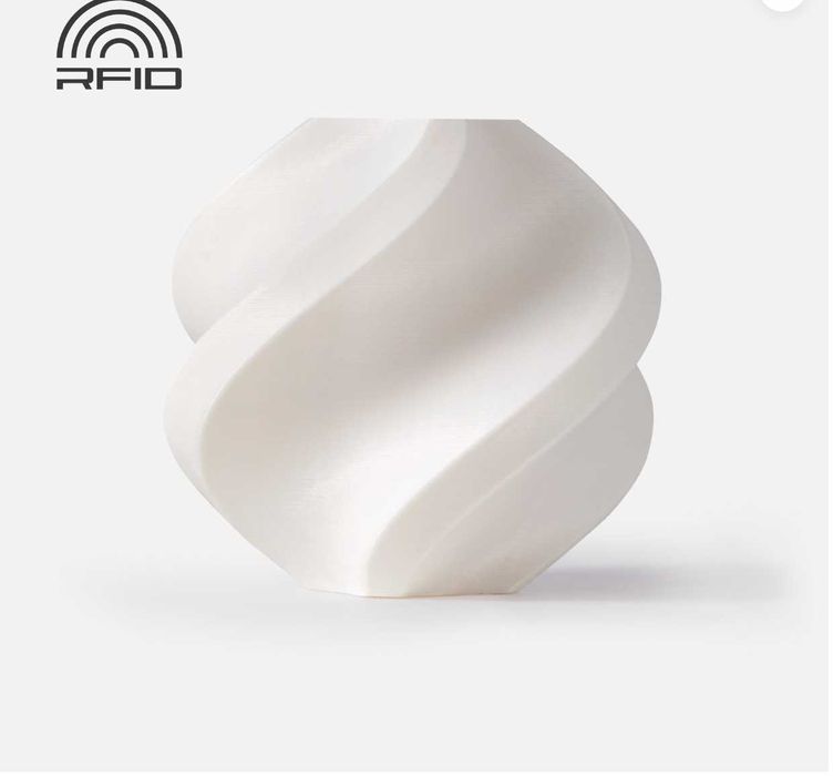 Bambu Lab пластик-філамент PLA Aero та PLA Matte