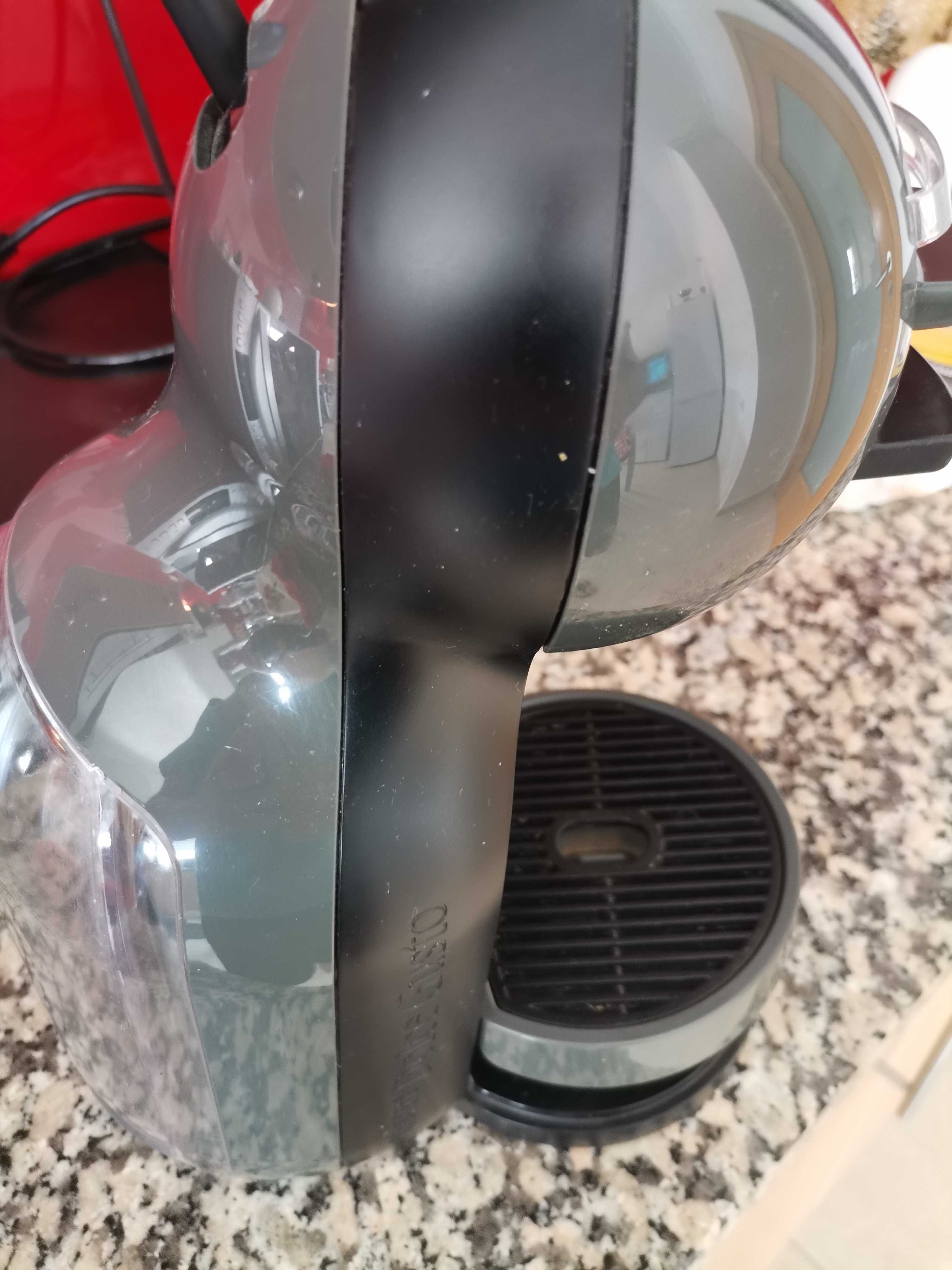 Vendo Máquina de Café Dolce-Gusto MiniMe (COM PROBLEMA)