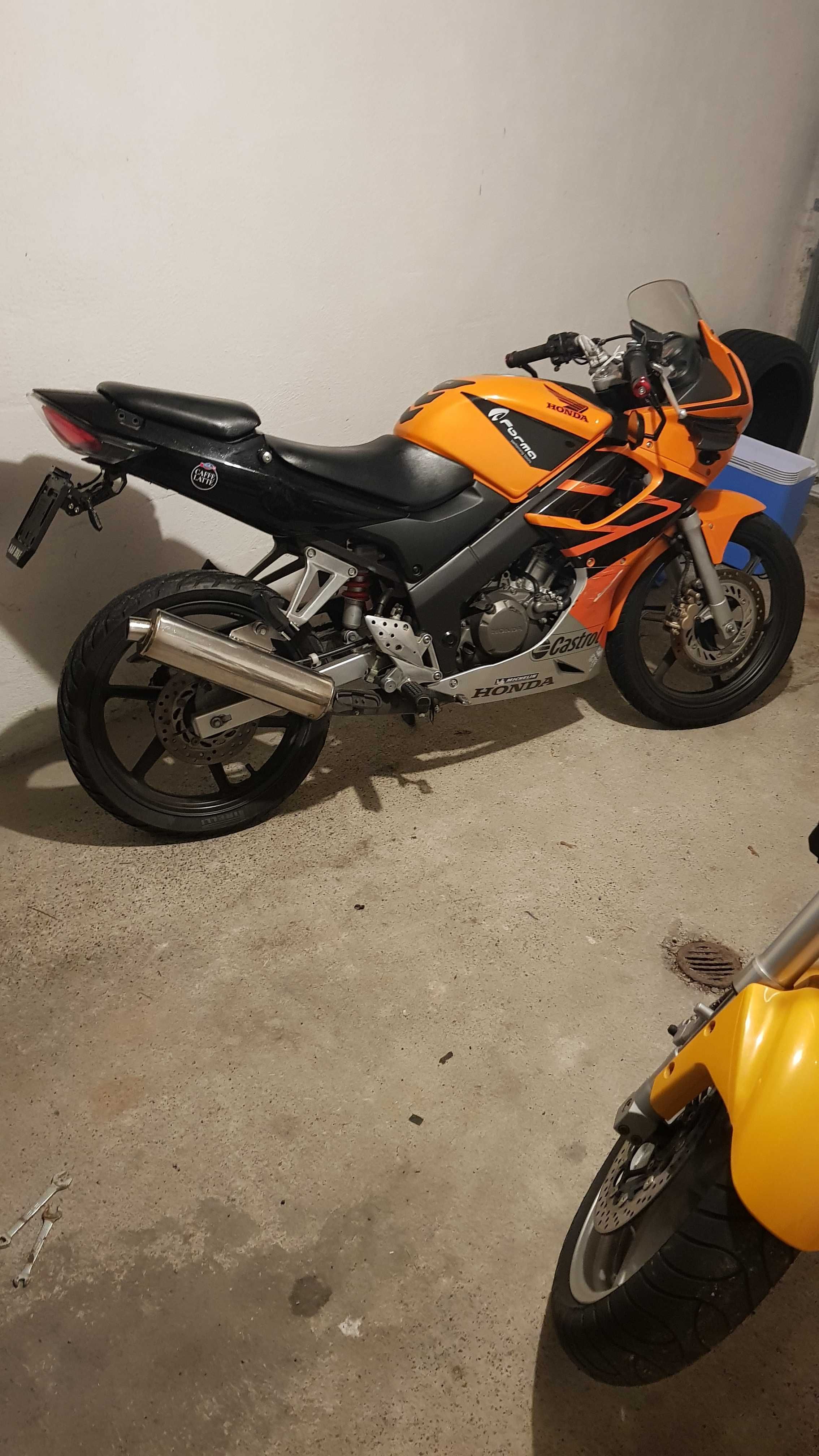 Honda cbr 125 r kat. B