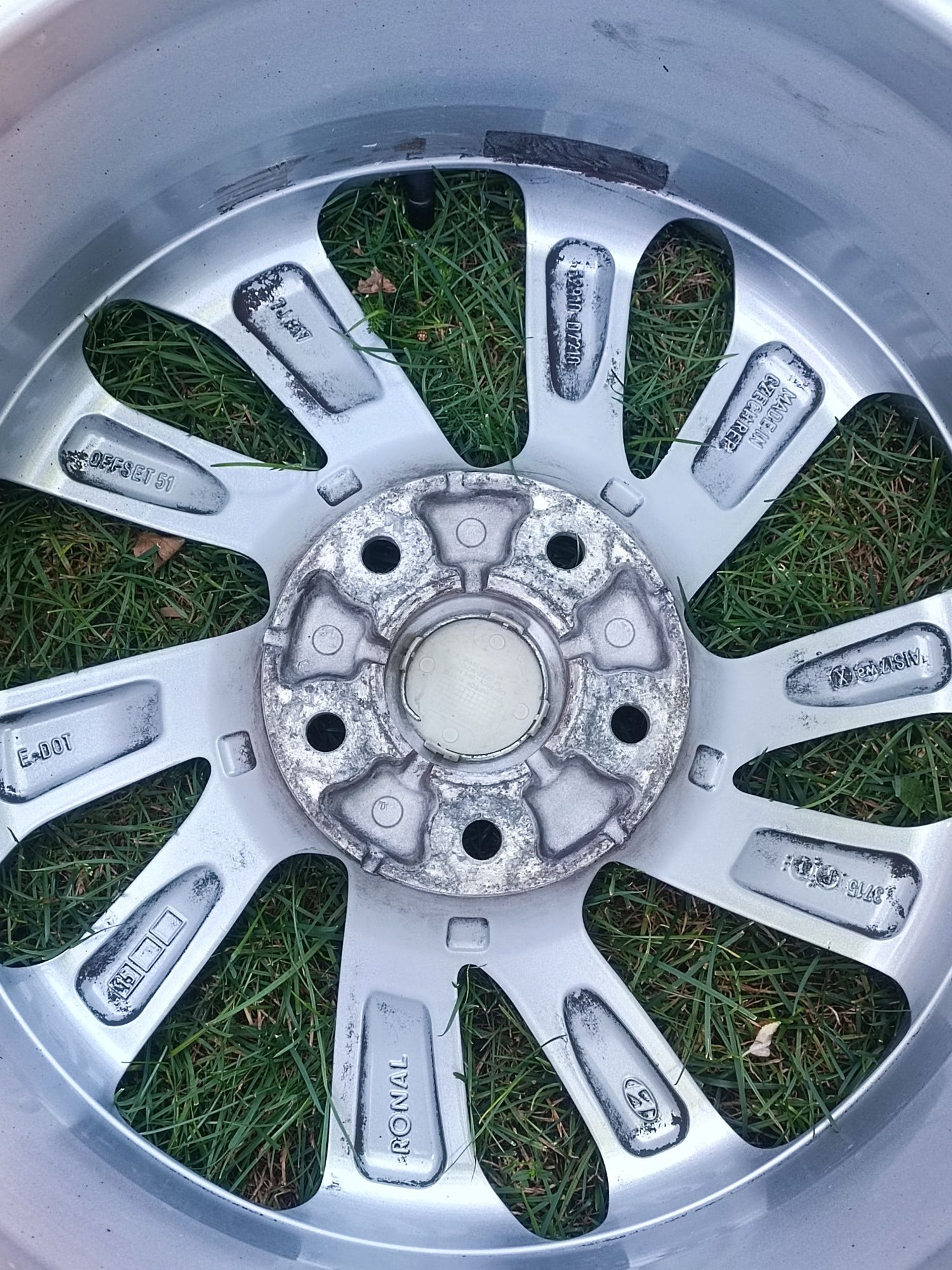 Oryginalna felga 17 Hyundai Tucson z czujnikiem ciśnienia