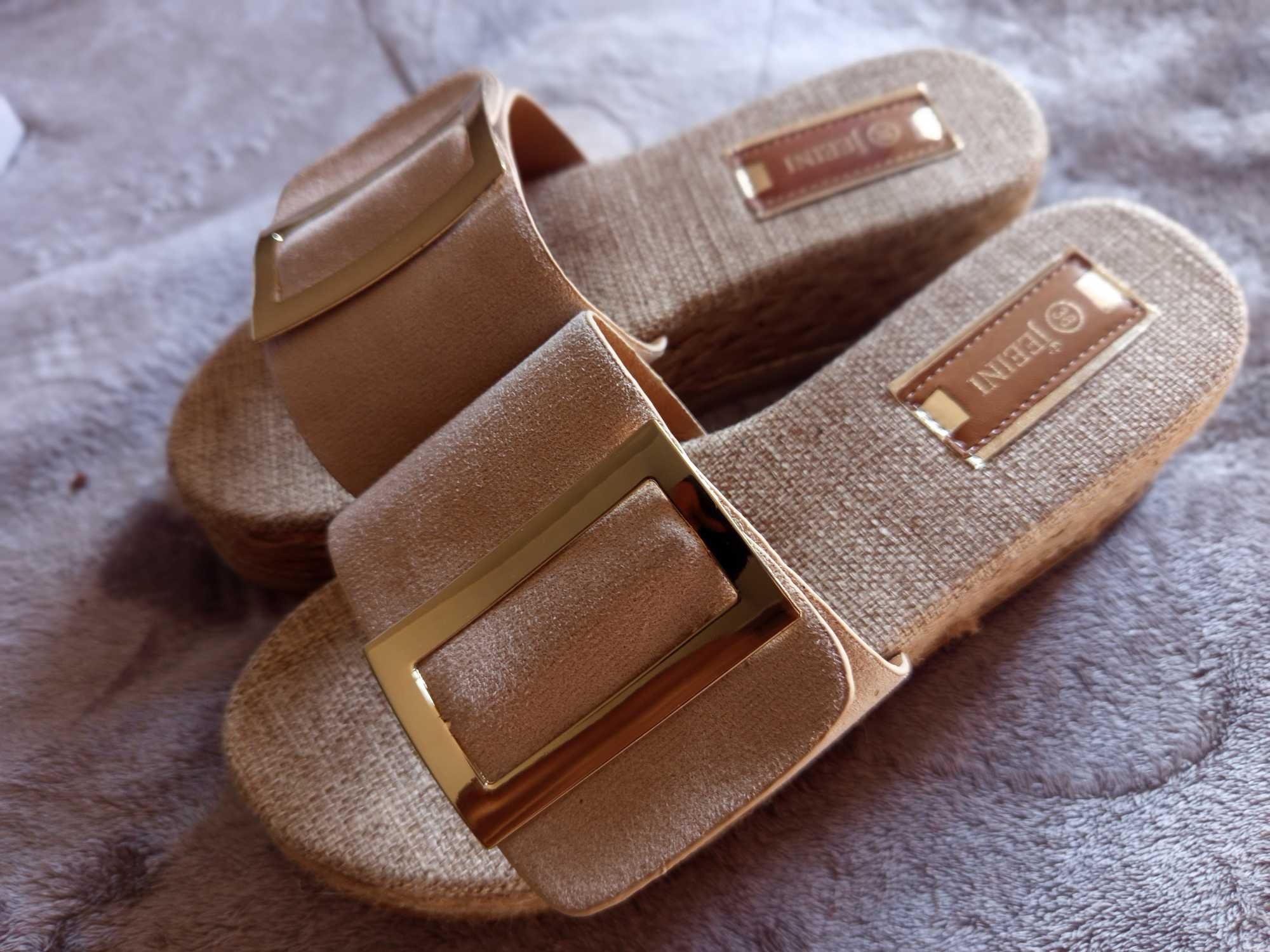 Sapatos de senhora