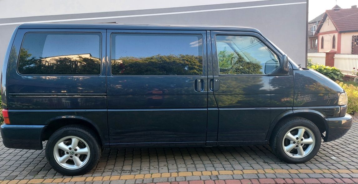Vw Multivan 2.5 TDI