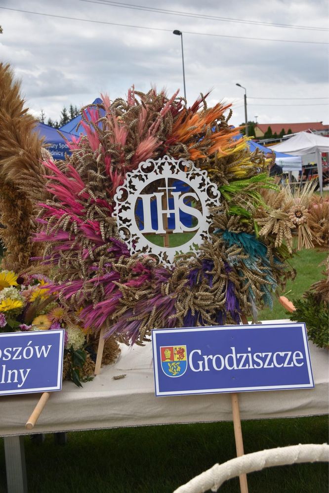 Wieniec dożynkowy
