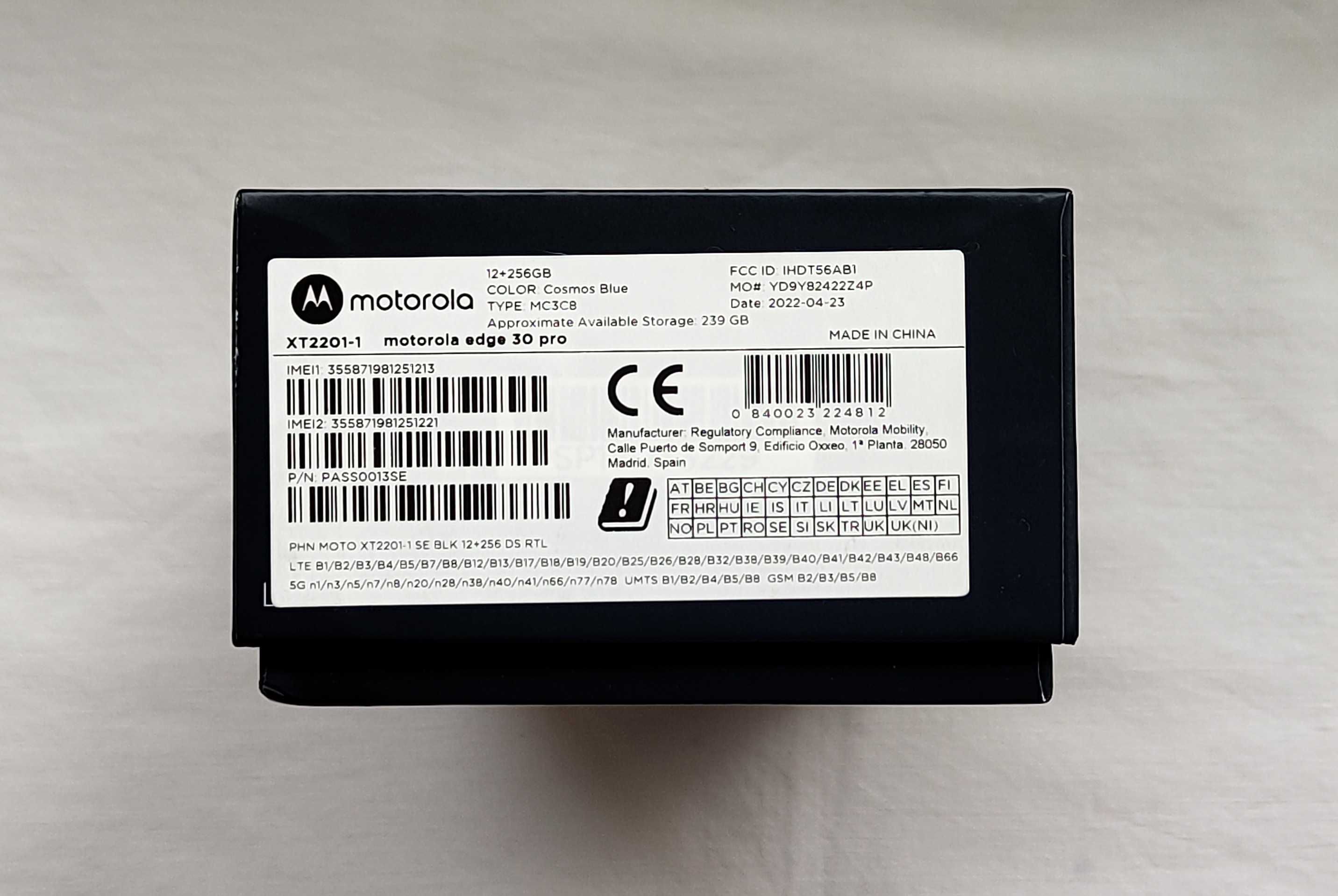 Motorola Edge 30 Pro 5G 12/256 GB niebieska nie na raty gwarancja