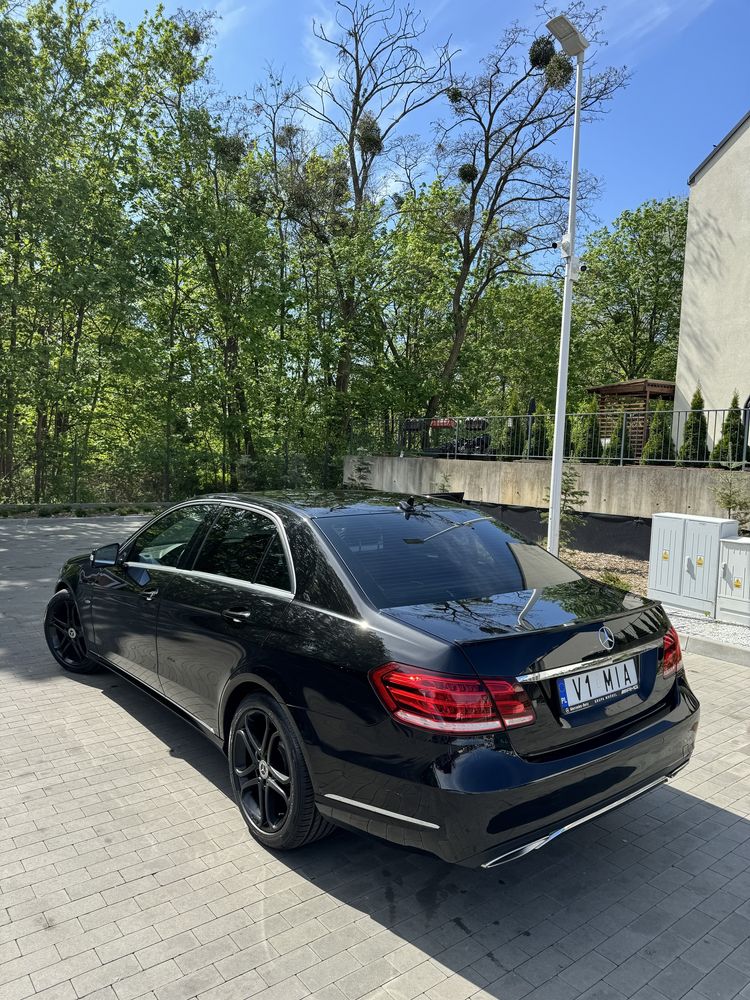 Mercedes Benz klasa E CDI 7 G Tronic Elegance