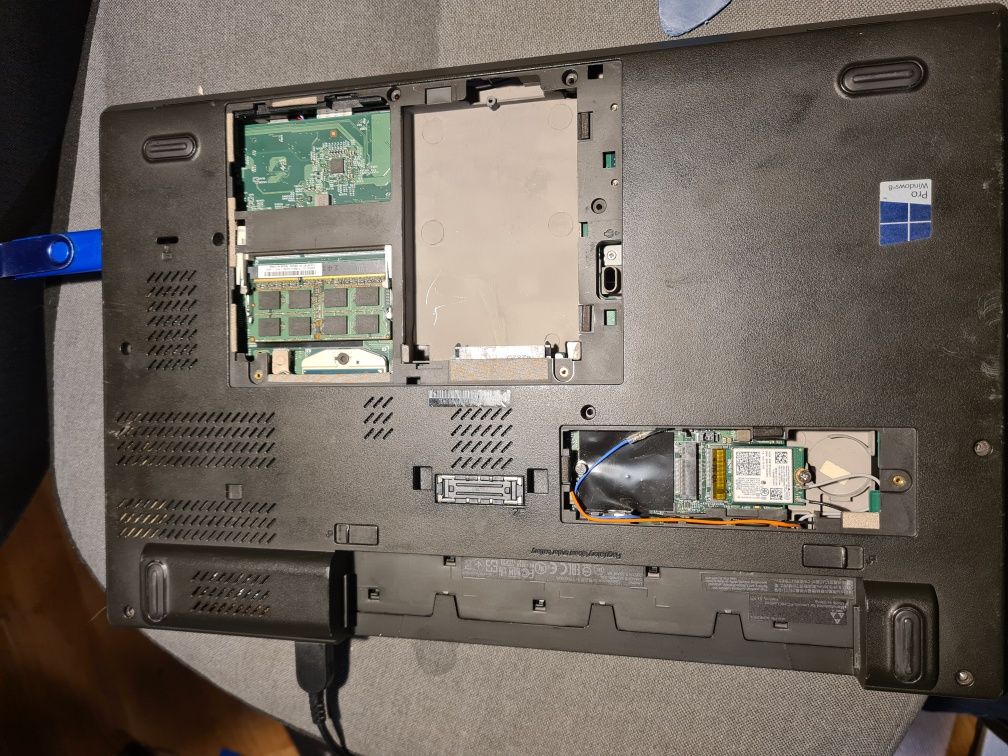 Lenovo ThinkPad T540p niekompletny