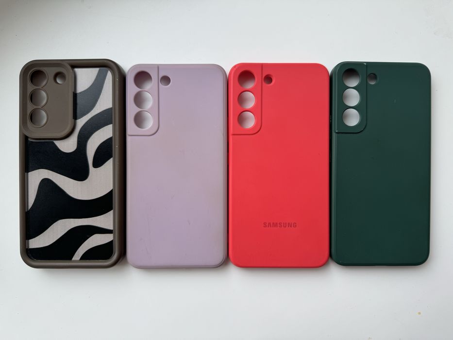 Чехли на телефон Samsung S22