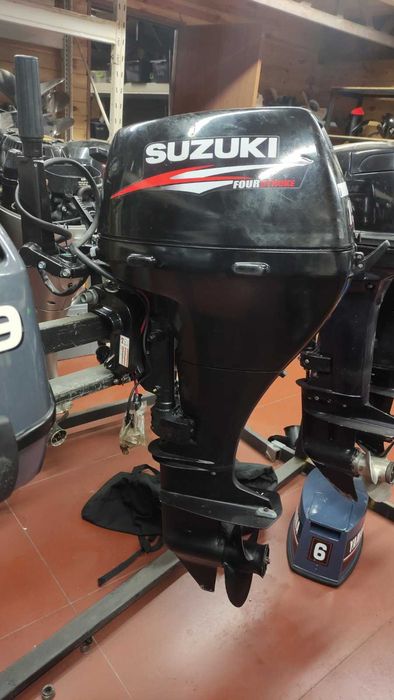 Човновий двигун Suzuki DF15 S