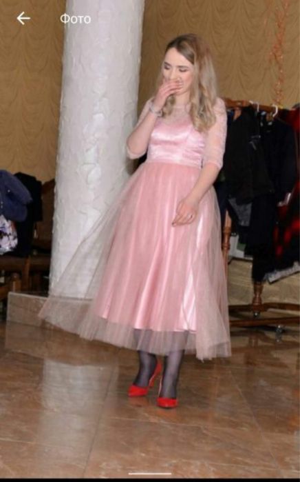 Продам шикарний набір плать, суконь